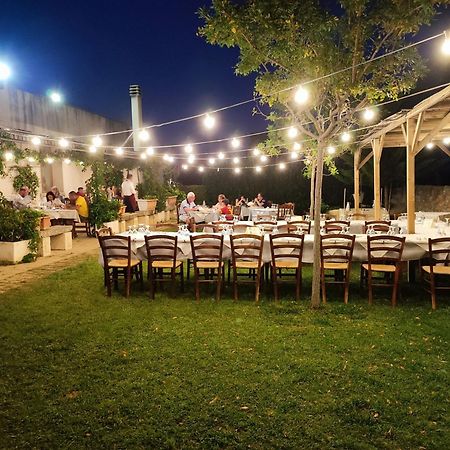 Agriturismo Il Megalite จัวร์ดิญาโน ภายนอก รูปภาพ