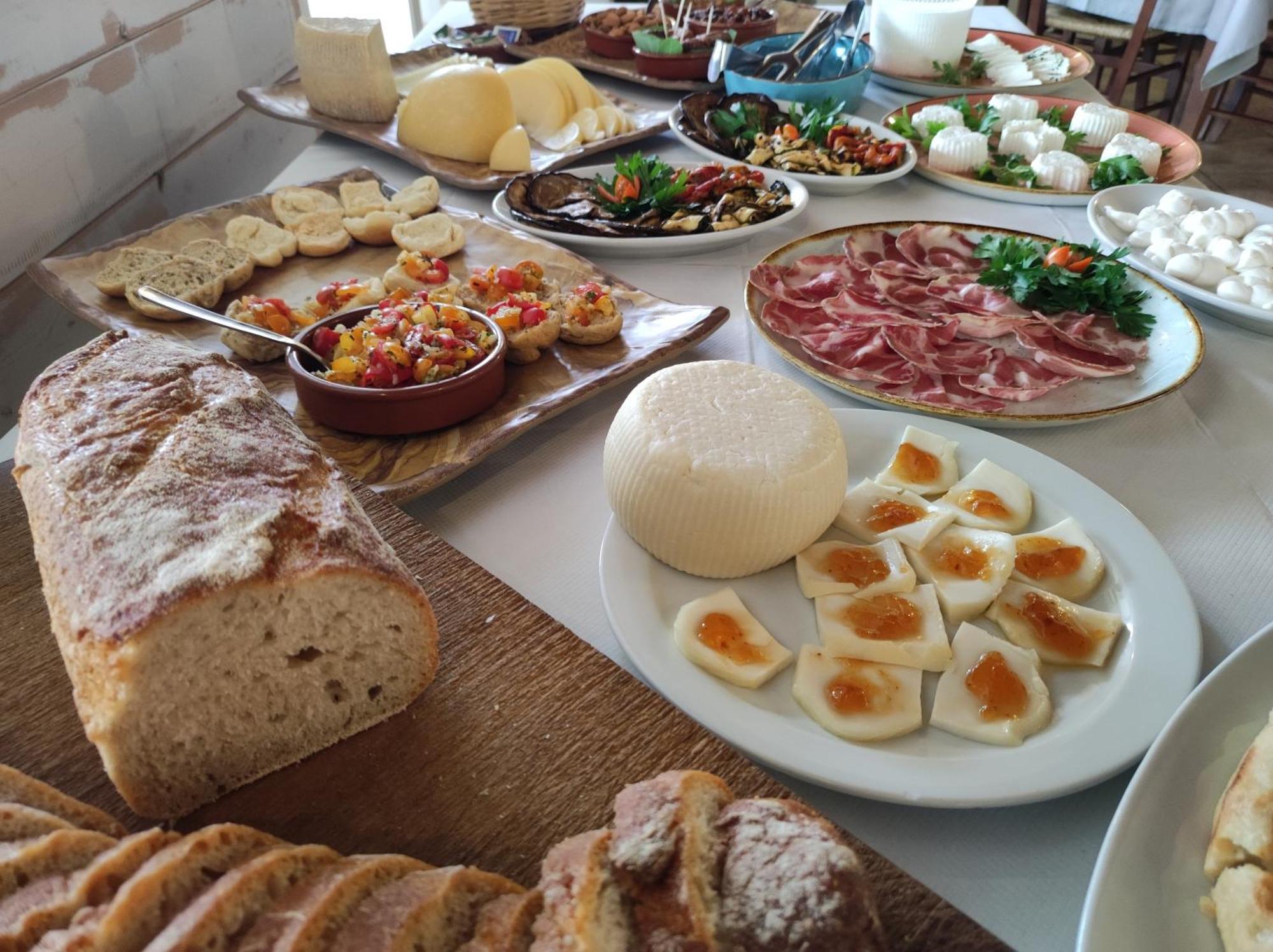 Agriturismo Il Megalite จัวร์ดิญาโน ภายนอก รูปภาพ