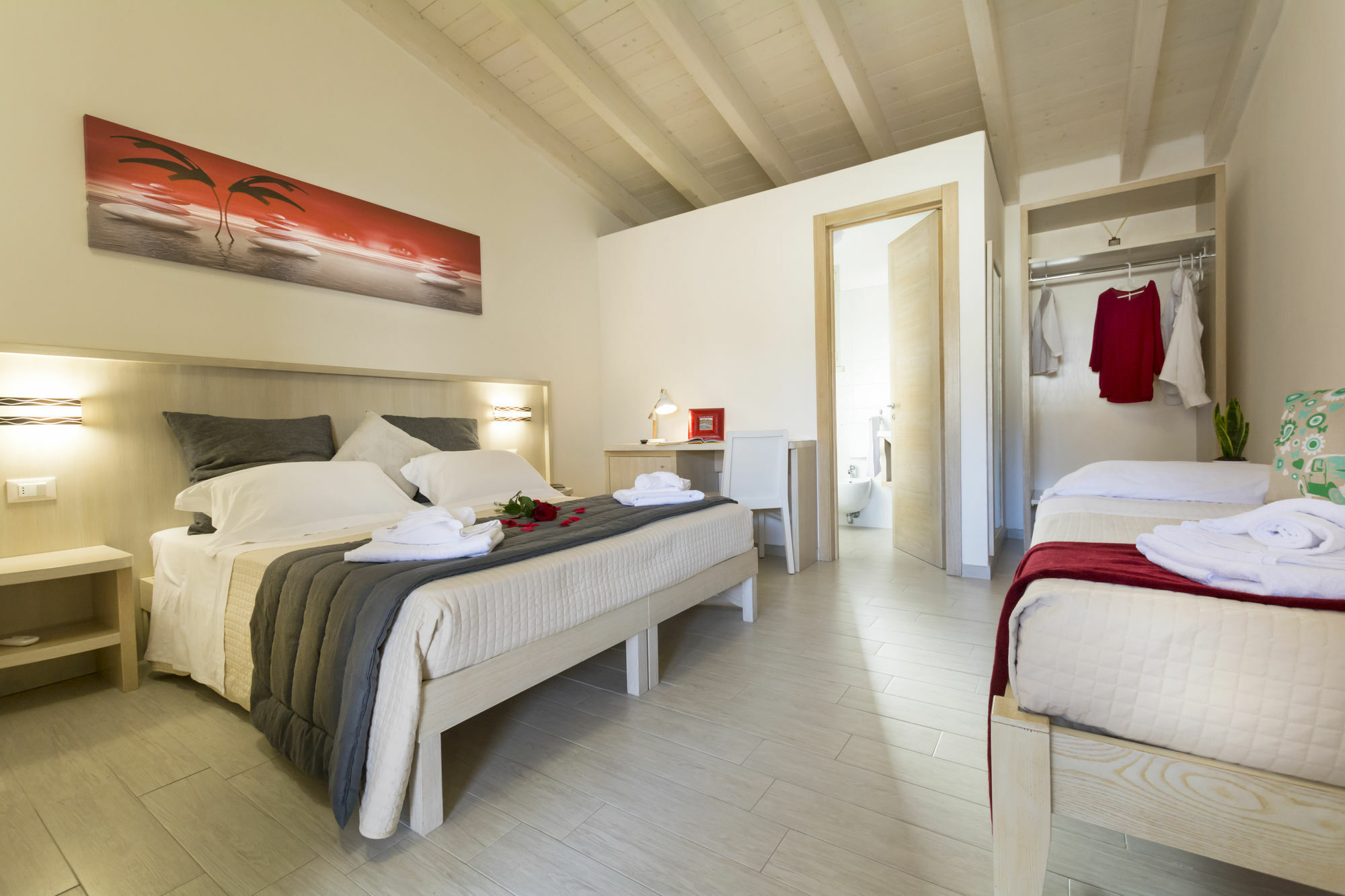 Agriturismo Il Megalite จัวร์ดิญาโน ภายนอก รูปภาพ